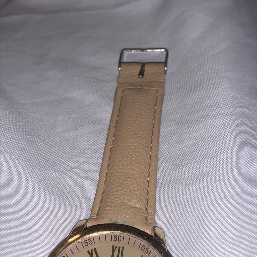 Watch - Picture 3 of 3